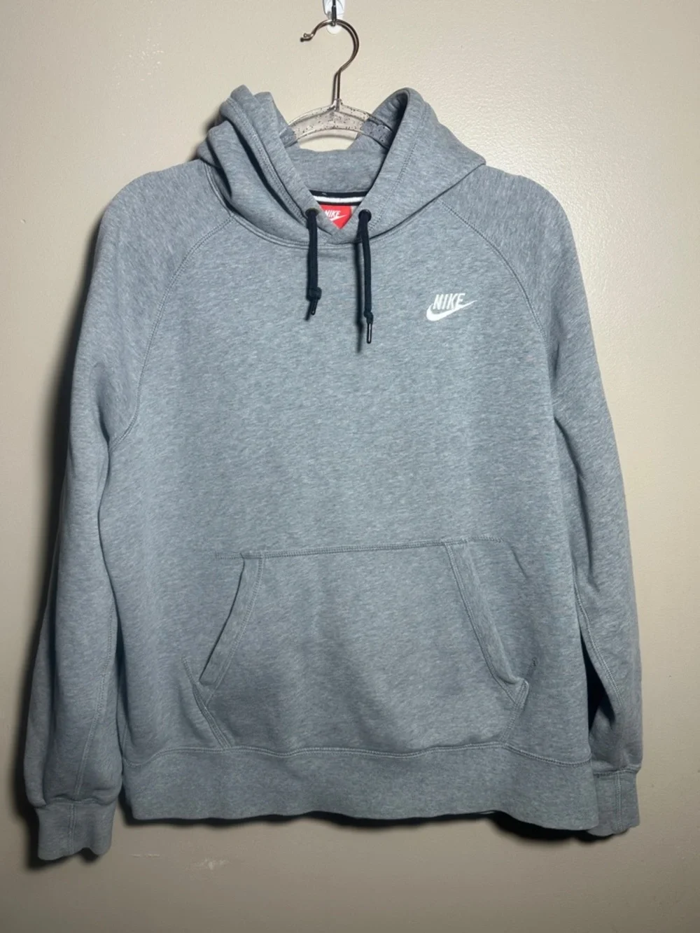 Nike Men’s‎ Large Gray White Hoodie Pullover Sweatshirt